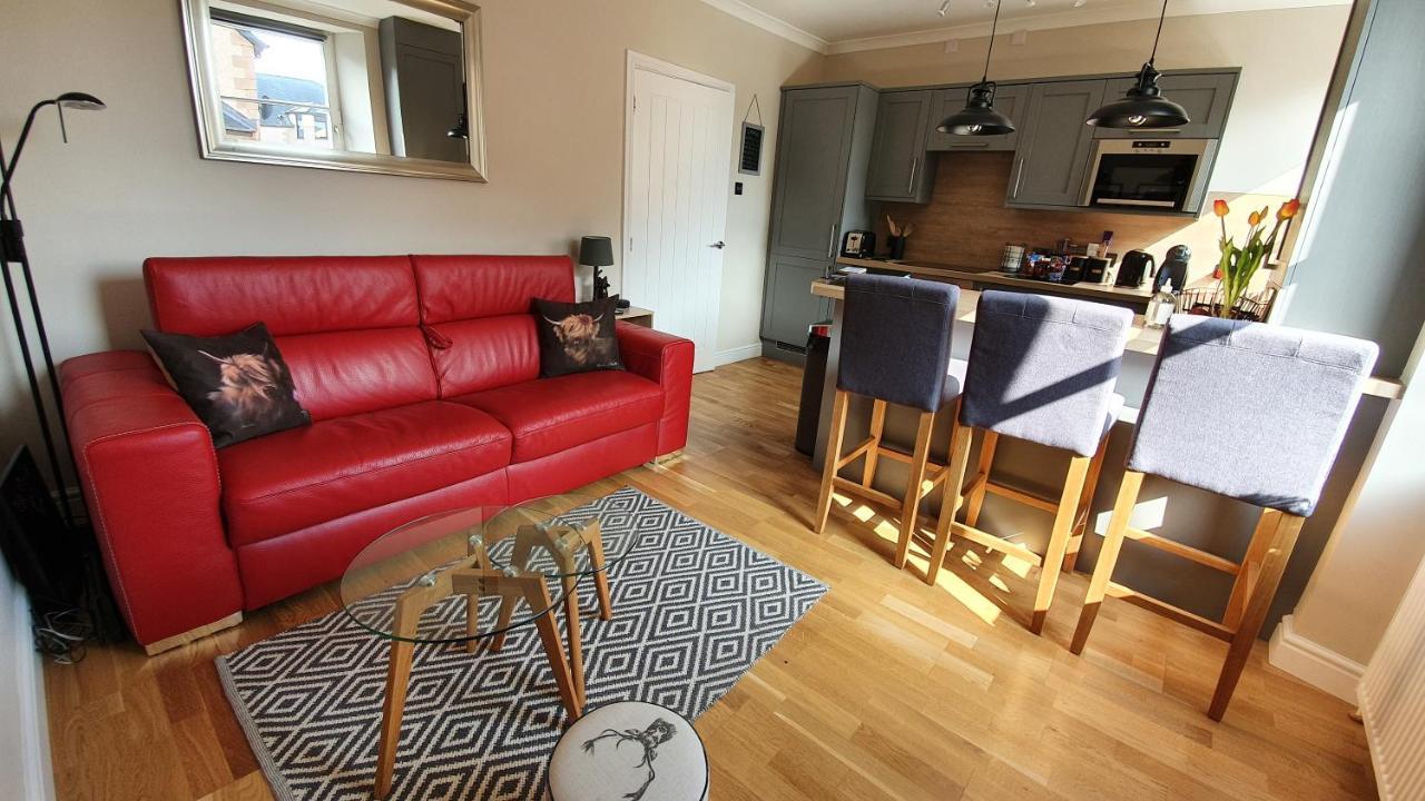 Smart & Cozy Holiday Apartment In The City Centre Inverness Buitenkant foto