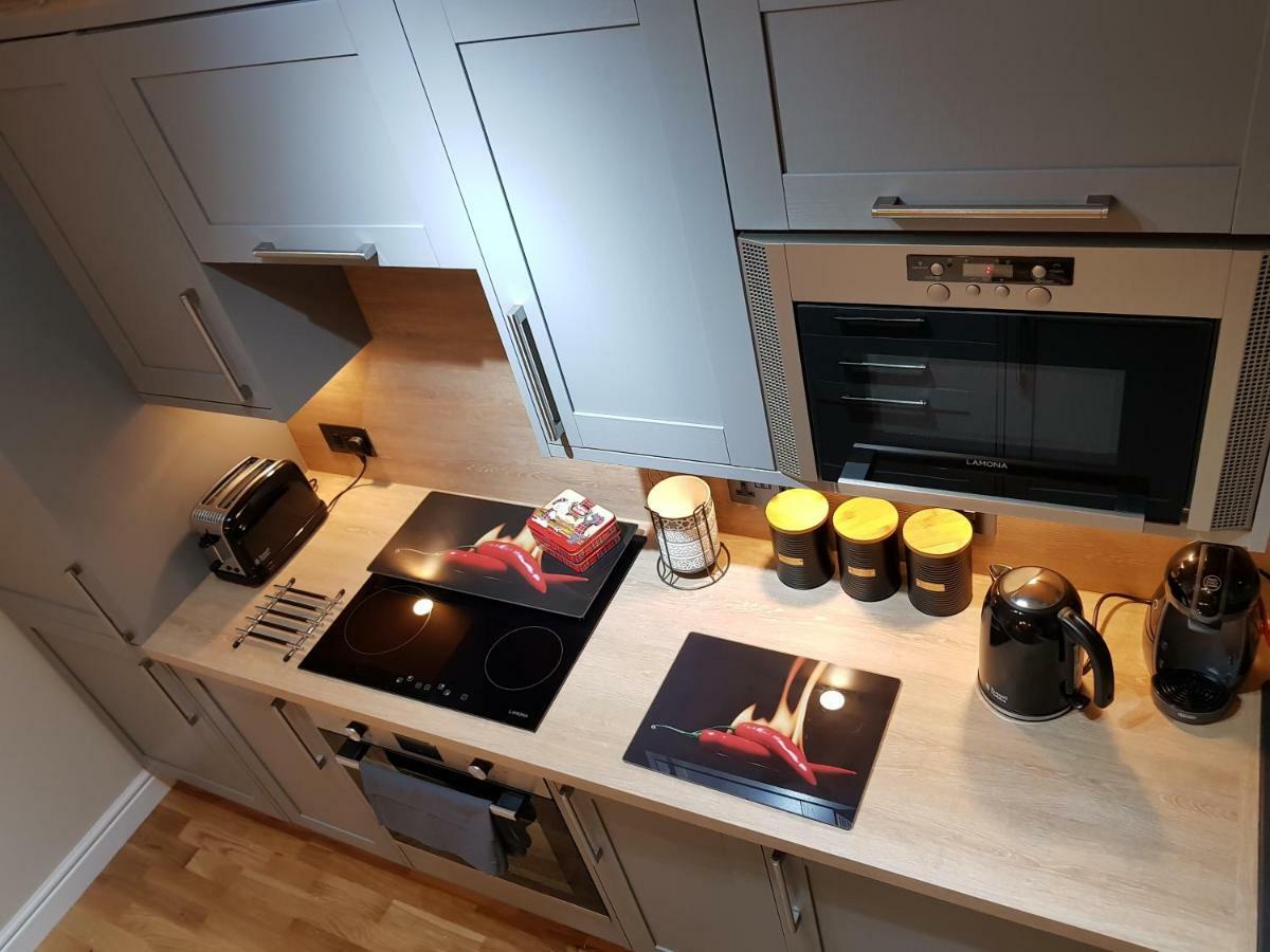 Smart & Cozy Holiday Apartment In The City Centre Inverness Buitenkant foto