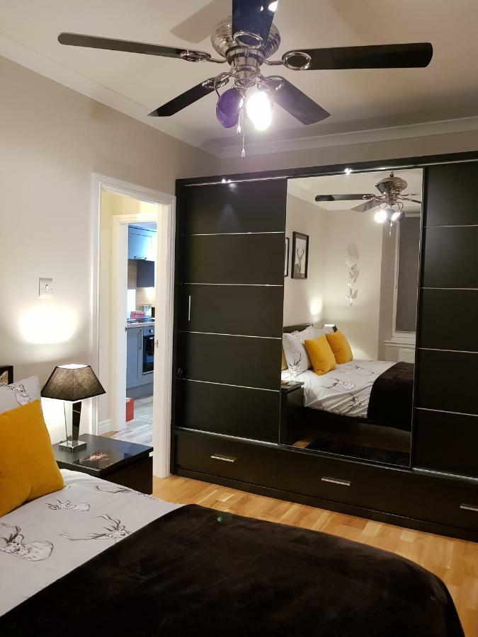 Smart & Cozy Holiday Apartment In The City Centre Inverness Buitenkant foto