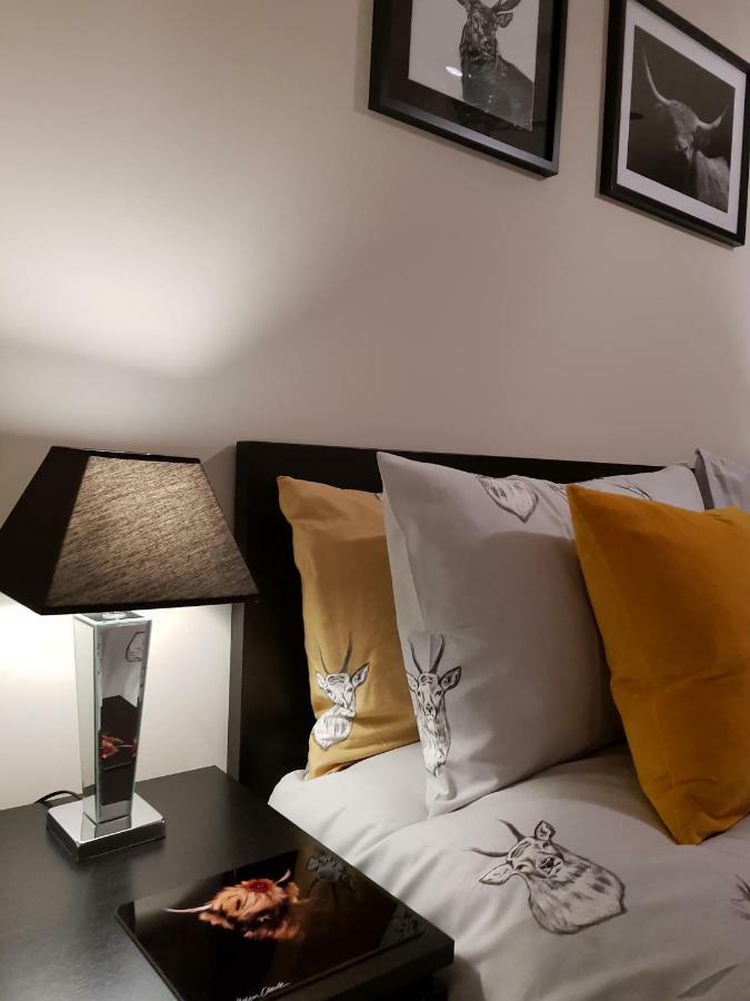 Smart & Cozy Holiday Apartment In The City Centre Inverness Buitenkant foto