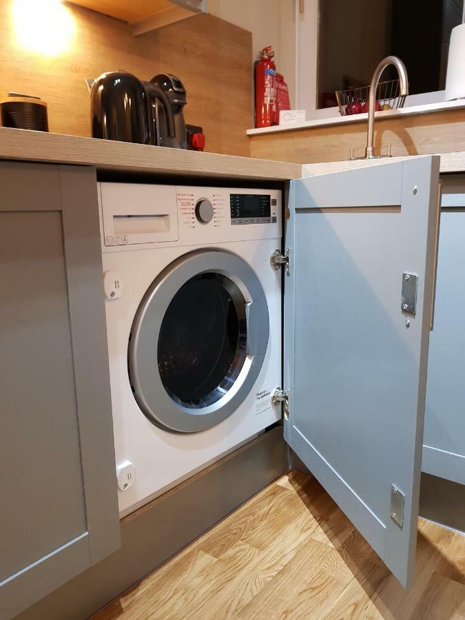 Smart & Cozy Holiday Apartment In The City Centre Inverness Buitenkant foto