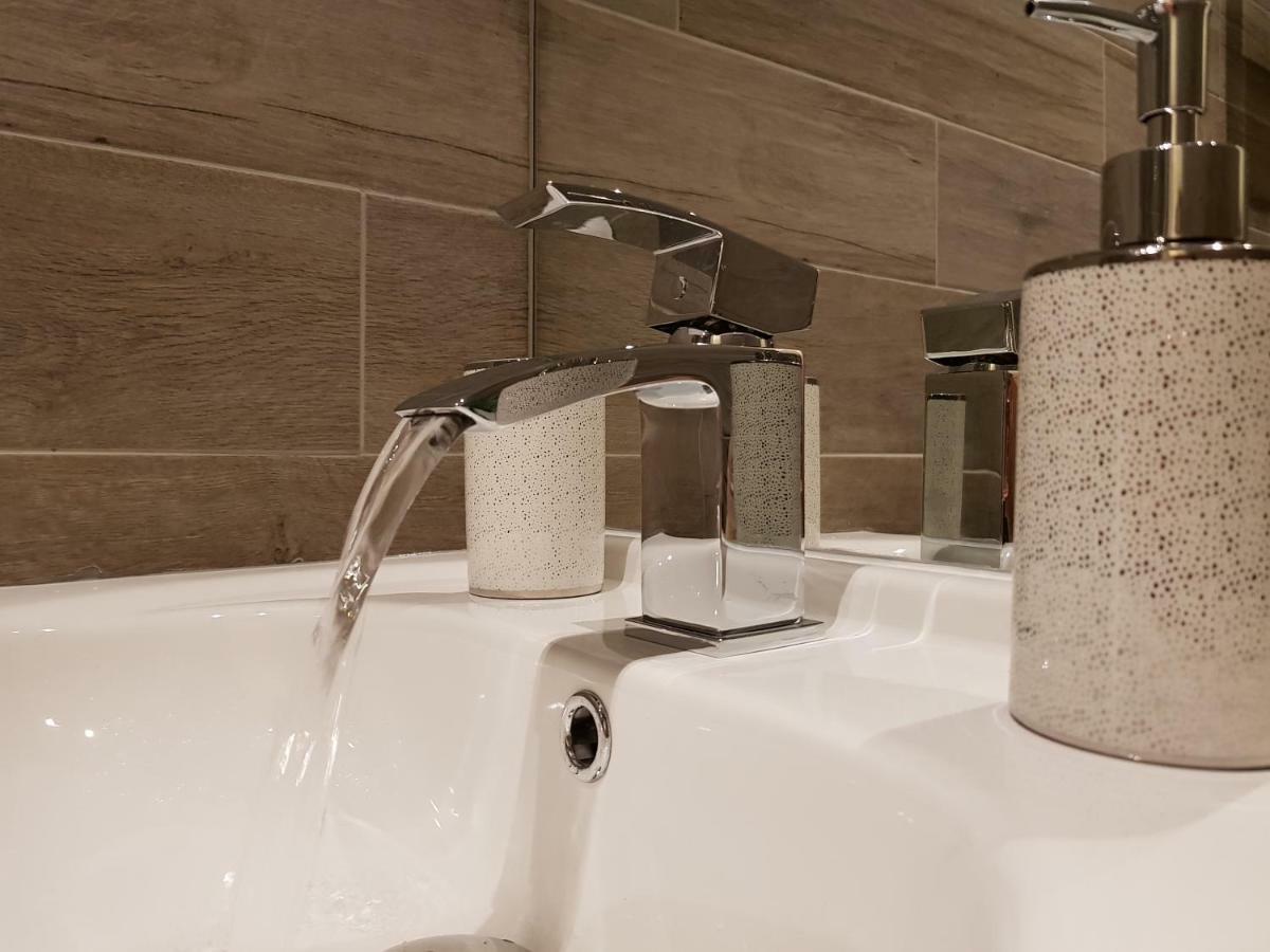 Smart & Cozy Holiday Apartment In The City Centre Inverness Buitenkant foto